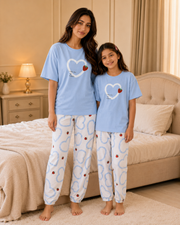 Strawberry Heart Mom & Daughter Night Suit – view 2